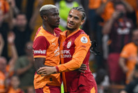 Osimhen aldığı transfer tekliflerini açıkladı