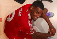 Futbolda transfer rekoru kırıldı