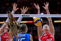 Polonya'yı rahat geçen İtalya yarı finalde