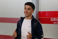 Faslı orta saha Trabzon'a geldi: "Taraftarlar beni çok sevecek"