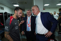 İbrahim Hacıosmanoğlu'ndan sert sözler: Vatan hainlerine yakışır!