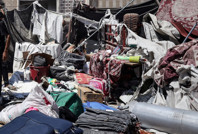 İsrail'in alıkoyduğu her dört kişiden üçü sivil