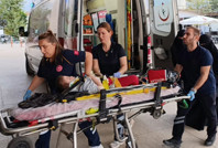 Balkondan düşen 5 yaşındaki Ayea ağır yaralı