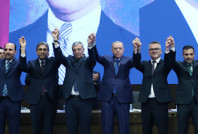 Biri CHP, biri Yeniden Refah'tan seçilmişti: İki belediye başkanı daha AKP'ye geçti