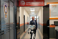 Türkiye'de bir ilk: İnsansı robot nüfusa kaydedildi