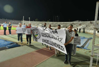 Kıbrıs Türk'ü spor yazarlarının akreditasyonu iptal edildi: Karar protesto edildi