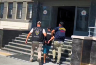 Neredeyse her suçtan aranıyordu: Tavuk kümesinde yakalandı