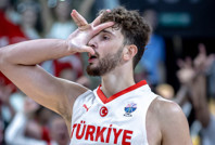 12 Dev Adam'dan büyük sıçrama: 15 sıra tırmandı!