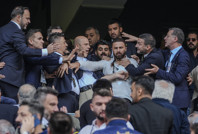 Fenerbahçe kongresinde kavga