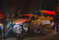 Hasar büyük: Ağaca çarparak durabildi