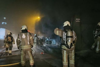 5 katlı bina alevlere teslim oldu