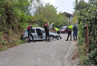 Dur ihtarına uymadı, arabayı bırakıp kaçtı