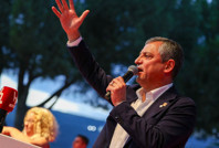 Özel’den AYM’ye çağrı: Torunlarımız için adalet bekliyoruz