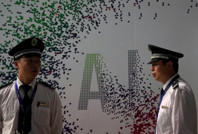 DeepSeek'ten "deneysel ara adım"