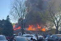 Eski asker kiliseyi ateşe verdi: Ölü ve yaralılar var