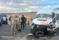 Öğrenci servisi kaza yaptı: 14 yaralı