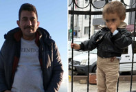 Falçatalı dehşet: 1,5 yaşındaki çocuğun boynunu kesti, evini yakmaya kalktı