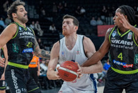 Anadolu Efes, Merkezefendi'yi rahat geçti