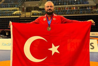 Serhat Sarıçiçek’ten Macaristan’da dünya üçüncülüğü!