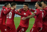 Szymanski, geceye damga vurdu: Kornerden gol attı, Polonya'yı zafere taşıdı