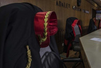 Eski savcı tutuklandı