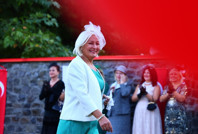 Cumhuriyet zarafeti… 70’inden sonra podyuma çıktılar