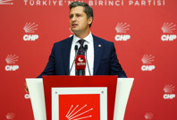 Deniz Yücel: CHP siyasallaşan yargı kararları ile sindirilebilecek bir parti değil