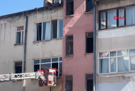 Kayseri’de 2 katlı binada yangın