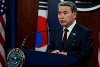 Eski savunma bakanına tutuklama talebi