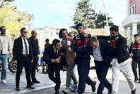 Savcıyı tehdit davasında 5 tahliye