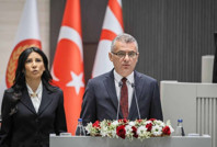 Tufan Erhürman yemin ederek görevine başladı