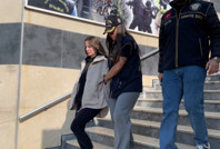 Erkek arkadaşını öldürmüştü, firar etti