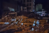 Balıkesir'de 6,1 büyüklüğünde deprem: Yıkılan binalar var