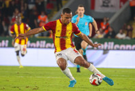 Göztepe Romulo ve Emerson'u arıyor