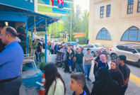 'Vatandaş yesin' diyerek kilosunu 35 TL'ye sattı, kuyruk oldu