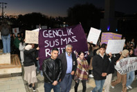 Öğrencilerin Rojin için başlattıkları eyleme baba Kabaiş de destek verdi