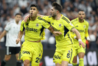 Derbide kazanan Fenerbahçe: Dolmabahçe'de 2-0'dan dönüp Beşiktaş'ı yıktı