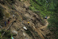 Toprak kaydı, 26 kişi öldü
