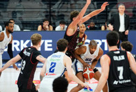 Anadolu Efes'ten Manisa'ya farklı tarife: Seri 6'da 6 oldu