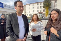 Kız öğrenciler tepkili: Bir anda kapının önüne konulduk