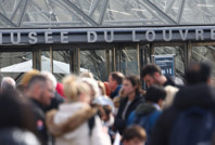 Louvre Müzesi'yle ilgili endişe yaratan rapor sızdı