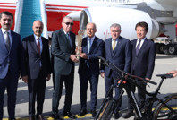 Türkiye Bisiklet Federasyonu, Cumhurbaşkanı Erdoğan’a özel bisiklet hediye etti