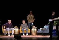 OpenAI CEO'su şaşkına döndü: Elinde zarfla sahneye çıktı