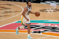 Stephen Curry’den üçüncü çeyrek şovu: Warriors, Spurs’u devirdi