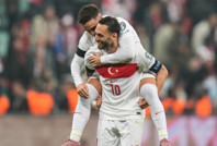 Milli Takım'da sakatlık değişimi: Hakan Çalhanoğlu gitti yerine Yusuf ve İsak geldi