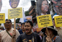 Ülke ayakta: Usulsüzlüğü protesto ettiler