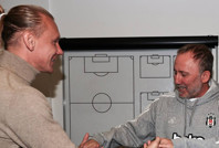 Domagoj Vida'dan Beşiktaş'a ziyaret