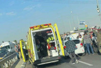 İsrail'de araçlı ve bıçaklı saldırı: Ölen ve yaralananlar var