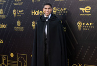 Osimhen ve Salah'ı geçti: Afrika'da 'Yılın Futbolcusu' seçildi