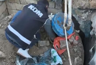 Ağrı'da yerin altından 3,5 ton kaçak motorin çıktı